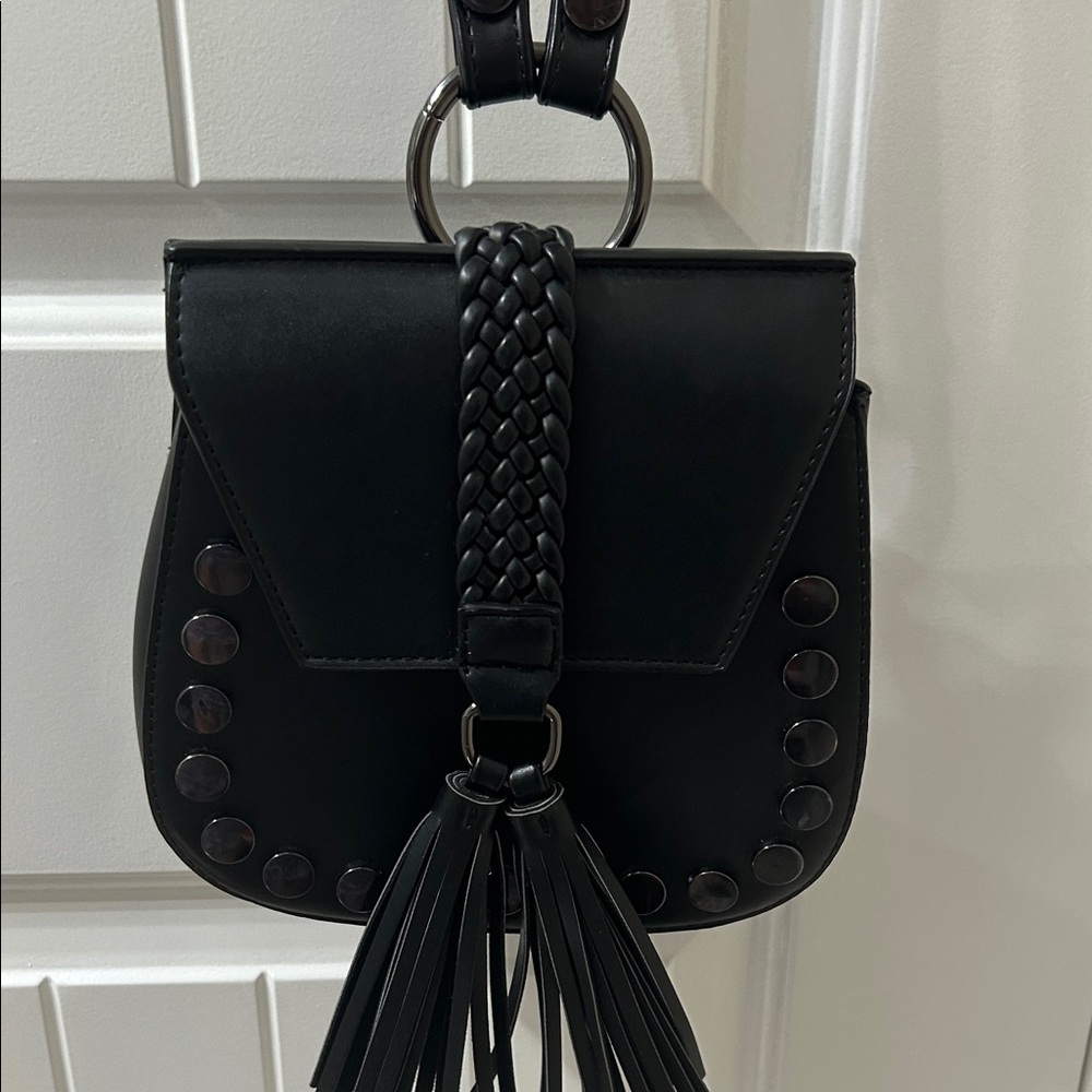 Elegant Black Crossbody Bag with Tassel